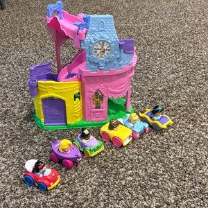 Fisher Price Little People Disney Princess Light and Twist Wheelies Tower